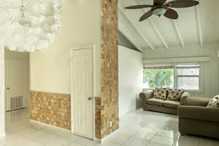 205 Coral Rd, Boynton Beach, FL 33435 - Photo 5