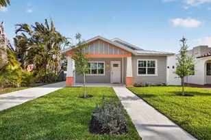 1017 Ardmore Rd, West Palm Beach, FL 33401 - Photo 1