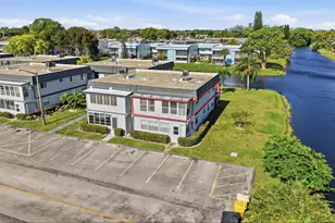 384 Saxony H, Delray Beach, FL 33446 - Photo 35
