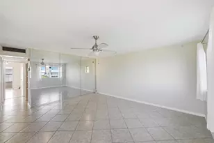384 Saxony H, Delray Beach, FL 33446 - Photo 9