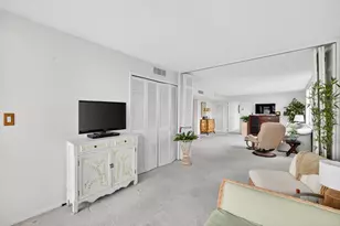 524 Orton Ave, Fort Lauderdale, FL 33304 - Photo 11