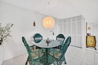 524 Orton Avenue #403, Fort Lauderdale, FL 33304 - Photo 13