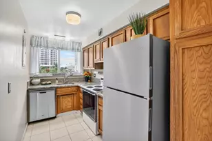 524 Orton Ave, Fort Lauderdale, FL 33304 - Photo 15