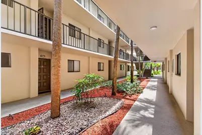 5340 Las Verdes Cr Las Verdes Circle #109, Delray Beach, FL 33484 - Photo 13