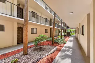 5340 Las Verdes Cr Las Verdes Circle, Delray Beach, FL 33484 - Photo 13
