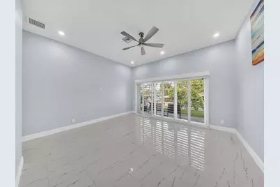 380 SE 5th Avenue, Pompano Beach, FL 33060 - Photo 31