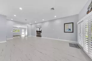 380 SE 5th Ave, Pompano Beach, FL 33060 - Photo 21