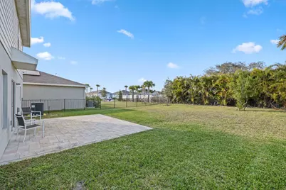 514 Raspberry Road, Fort Pierce, FL 34981 - Photo 37