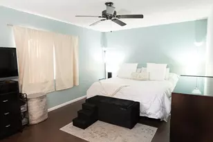 100 Pelican Pointe Dr, Delray Beach, FL 33483 - Photo 9