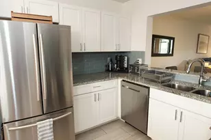 100 Pelican Pointe Dr, Delray Beach, FL 33483 - Photo 5