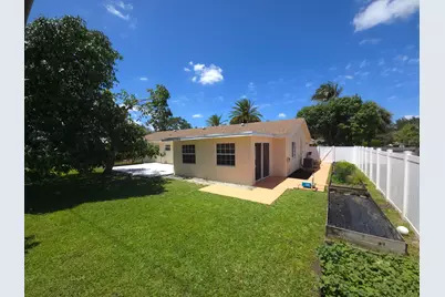 4554 Franwood Drive, Delray Beach, FL 33445 - Photo 3