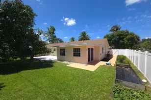 4554 Franwood Dr, Delray Beach, FL 33445 - Photo 3