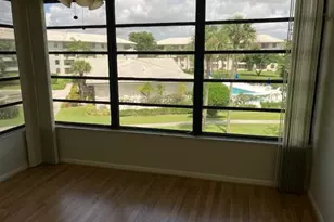 3635 Whitehall Dr, West Palm Beach, FL 33401 - Photo 3