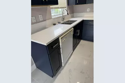 9831 NW 24th Street, Sunrise, FL 33322 - Photo 11