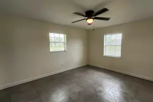 461 SW Buxton Ave, Port Saint Lucie, FL 34983 - Photo 17