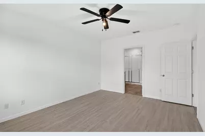 393 SW Tarra Avenue, Port Saint Lucie, FL 34953 - Photo 19