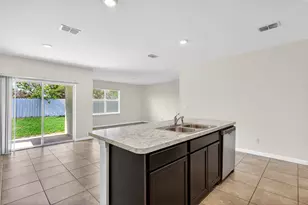 393 SW Tarra Ave, Port Saint Lucie, FL 34953 - Photo 15