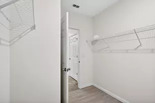 393 SW Tarra Ave, Port Saint Lucie, FL 34953 - Photo 25