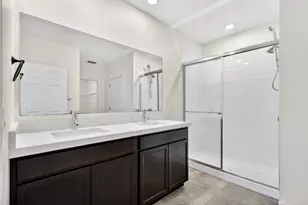 393 SW Tarra Ave, Port Saint Lucie, FL 34953 - Photo 21