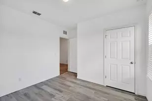 393 SW Tarra Ave, Port Saint Lucie, FL 34953 - Photo 29