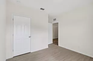 393 SW Tarra Ave, Port Saint Lucie, FL 34953 - Photo 33