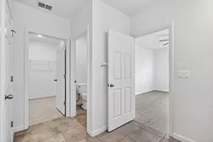 393 SW Tarra Ave, Port Saint Lucie, FL 34953 - Photo 23
