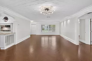 105 NW 8th Pl, Boynton Beach, FL 33426 - Photo 7