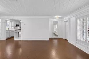 105 NW 8th Pl, Boynton Beach, FL 33426 - Photo 5