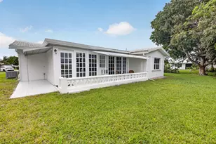 105 NW 8th Pl, Boynton Beach, FL 33426 - Photo 19
