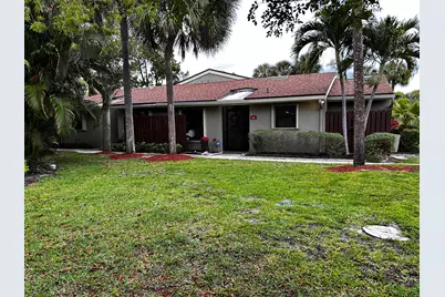 51 Meadows Drive, Boynton Beach, FL 33436 - Photo 1