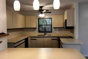 51 Meadows Dr, Boynton Beach, FL 33436 - Photo 11