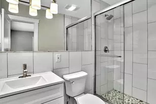 541 NE 18th St, Boca Raton, FL 33432 - Photo 9