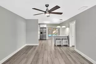 541 NE 18th St, Boca Raton, FL 33432 - Photo 3