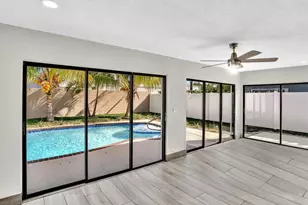 541 NE 18th St, Boca Raton, FL 33432 - Photo 17