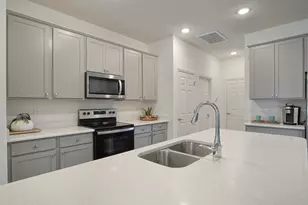 6117 NW Duke Cir, Port Saint Lucie, FL 34983 - Photo 19