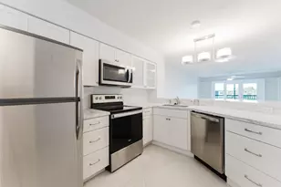 2217 Cypress Island Dr, Pompano Beach, FL 33069 - Photo 11