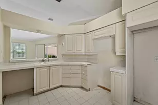 15 Via Carrara, Palm Beach Gardens, FL 33418 - Photo 9