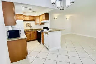 581 Saxony M, Delray Beach, FL 33446 - Photo 5