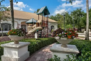 10103 W Myrtlewood Cir Circle W, Palm Beach Gardens, FL 33418 - Photo 25