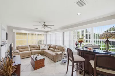 5743 Lakeview Mews Drive, Boynton Beach, FL 33437 - Photo 9