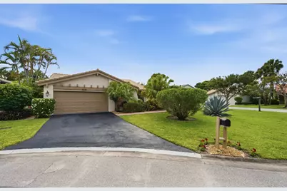 5743 Lakeview Mews Drive, Boynton Beach, FL 33437 - Photo 1