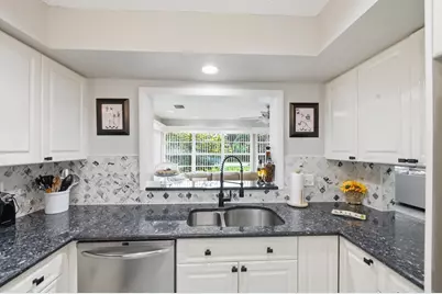 5743 Lakeview Mews Drive, Boynton Beach, FL 33437 - Photo 15