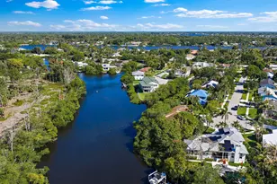 702 Warren Dr, Jupiter, FL 33458 - Photo 9