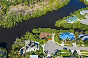 702 Warren Dr, Jupiter, FL 33458 - Photo 9