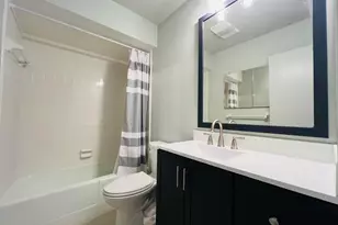315 Venetian Dr, Delray Beach, FL 33483 - Photo 27