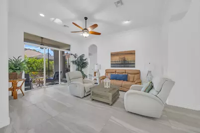 1413 W Island Club Square, Vero Beach, FL 32963 - Photo 13