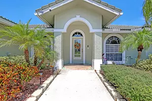 133 Black Olive Crescent, Royal Palm Beach, FL 33411 - Photo 5