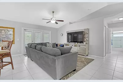133 Black Olive Crescent, Royal Palm Beach, FL 33411 - Photo 9