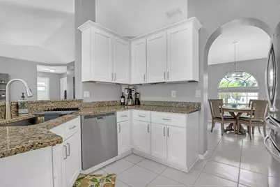 133 Black Olive Crescent, Royal Palm Beach, FL 33411 - Photo 17