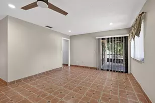 67 Macadamia Ct, Royal Palm Beach, FL 33411 - Photo 13